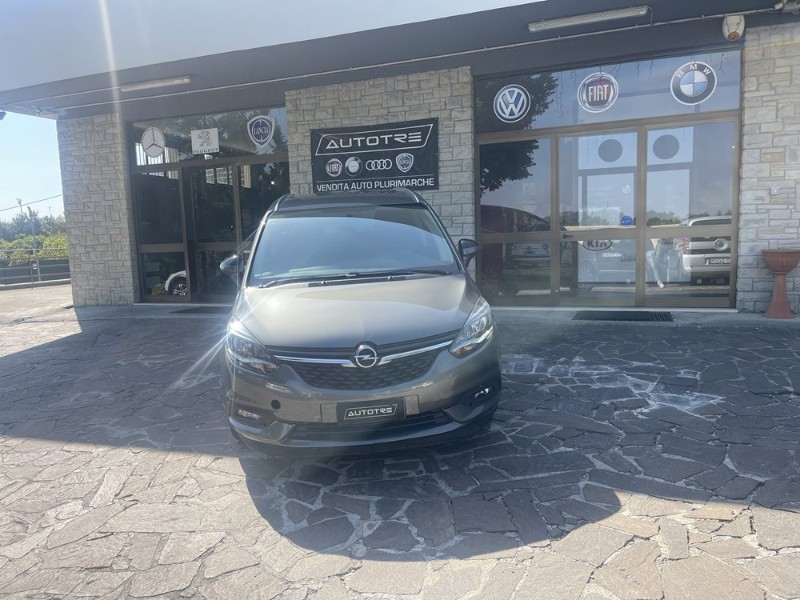 Opel Zafira Tourer